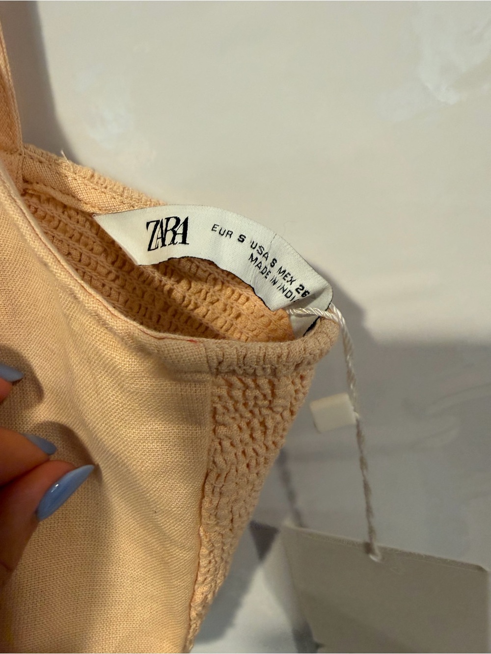 NWT Zara Sleeveless Peach Floral Embroidered Crop Top - Picture 2 of 3